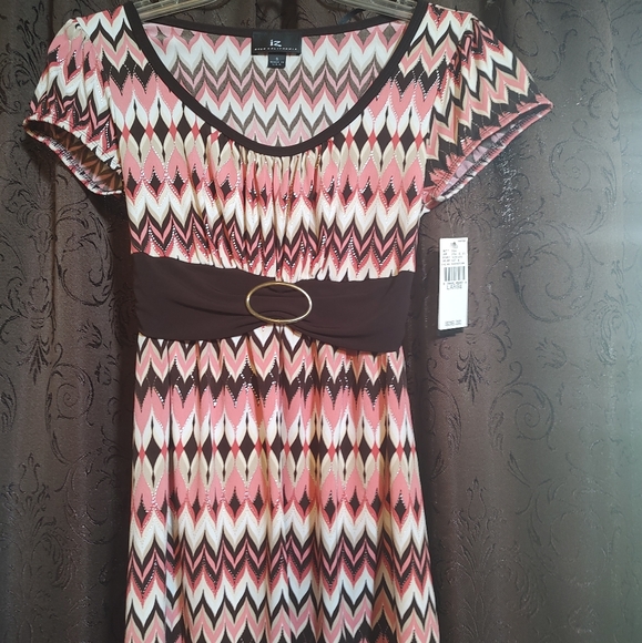 Shirt - Picture 1 of 3